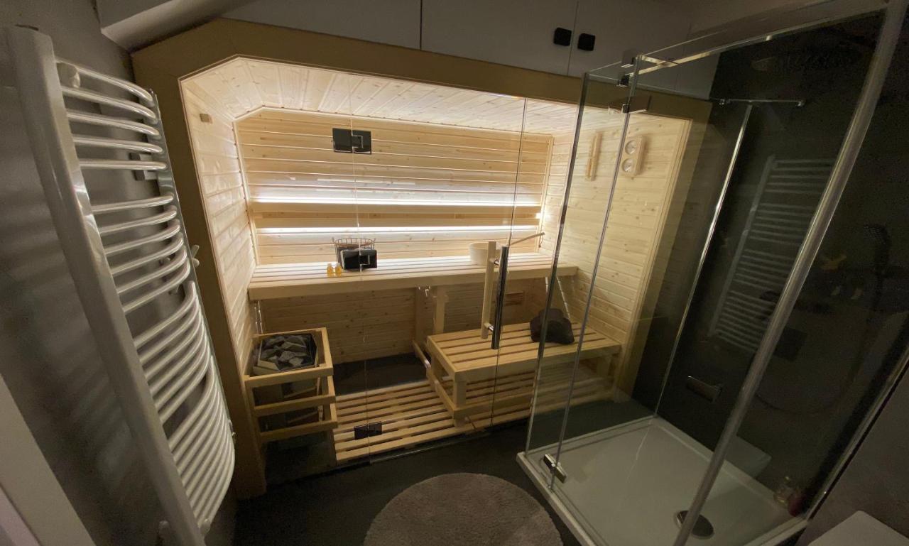 Marleski & Sauna 什切尔克 外观 照片